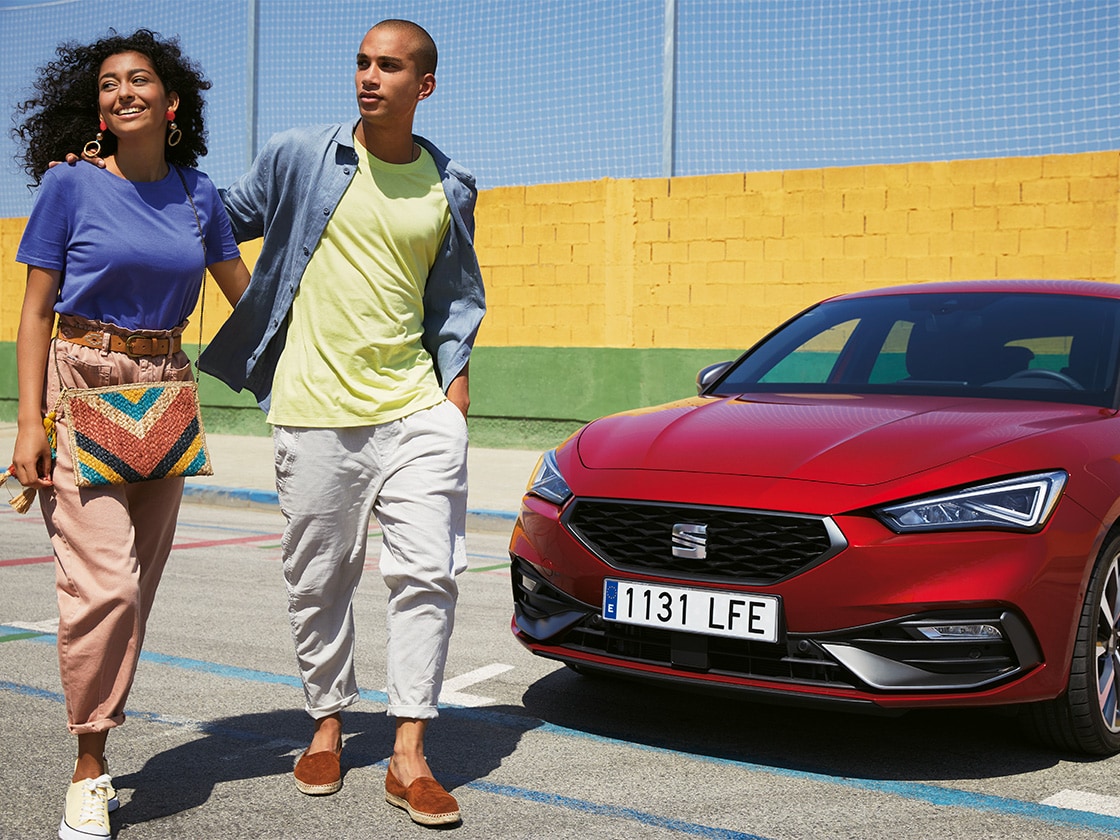 SEAT Care-plan med garanti, underhåll och försäkring till en enkel månadsavgift som ger upp till 50 % besparing.