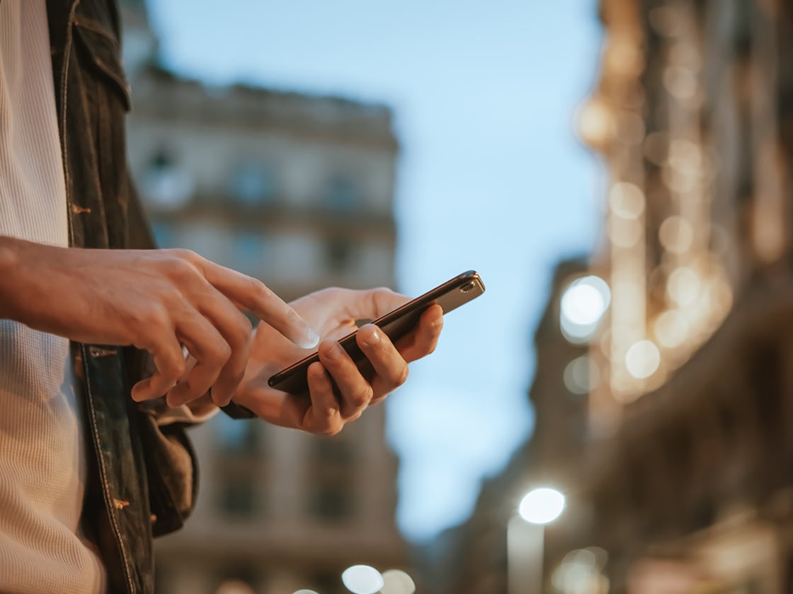 My SEAT-appen erbjuder olika fjärrtjänster. Via telefonen kan föraren få tillgång till realtidsuppdateringar och onlinefunktioner som att ställa in temperaturen och veta var din leon sportstourer befinner sig.
