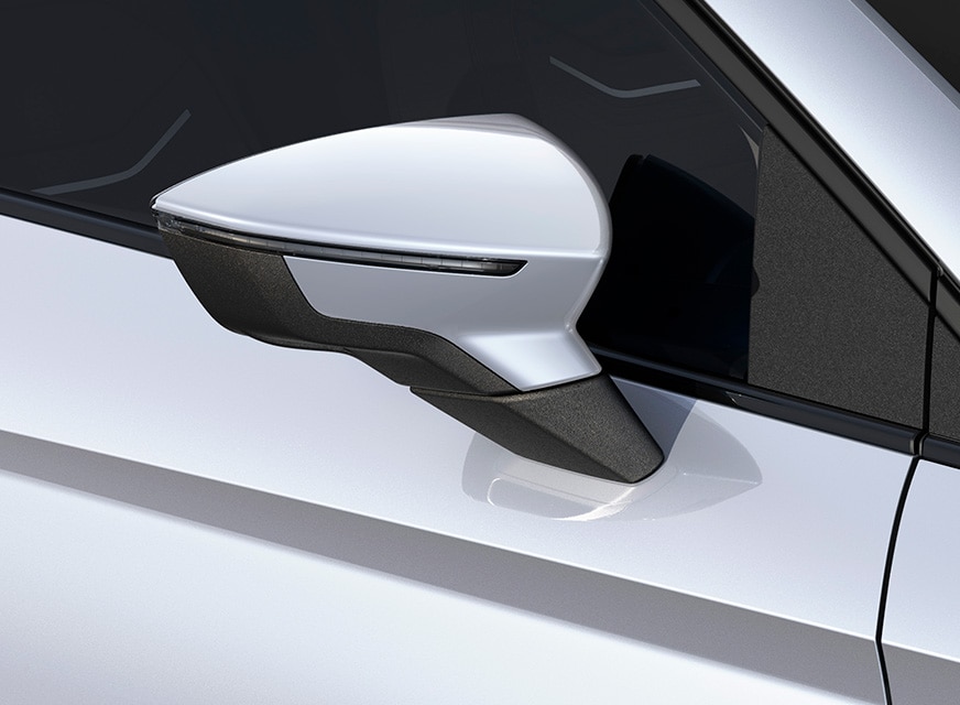 seat-ibiza-eluppvärmd-backspegel