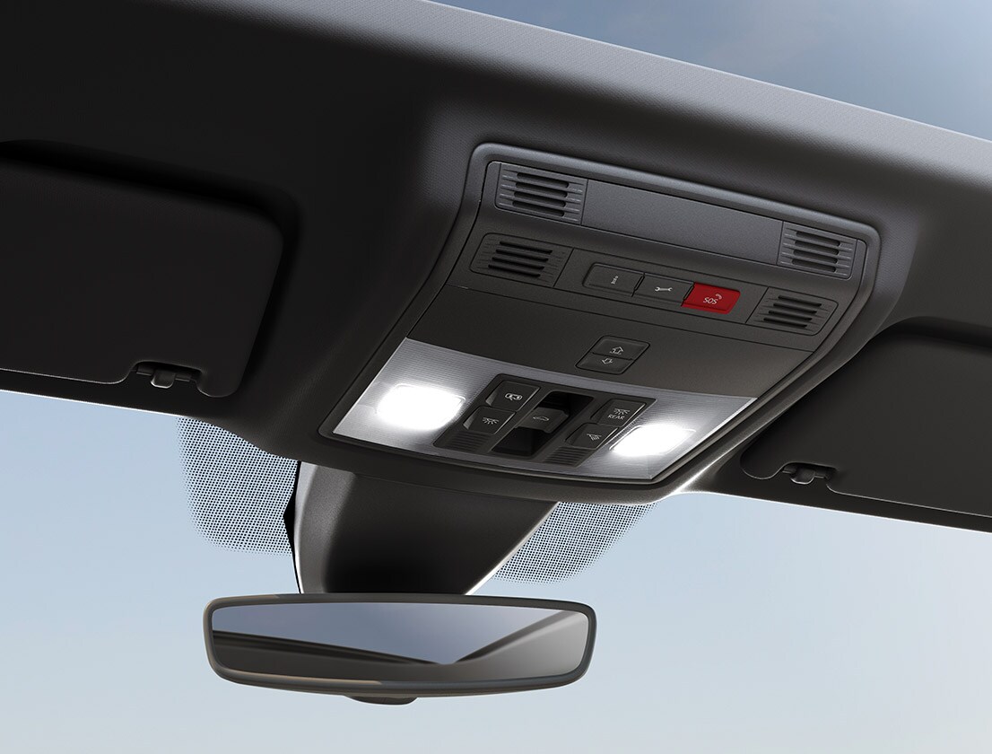 seat-ateca-invändig-vy-av-backspegel