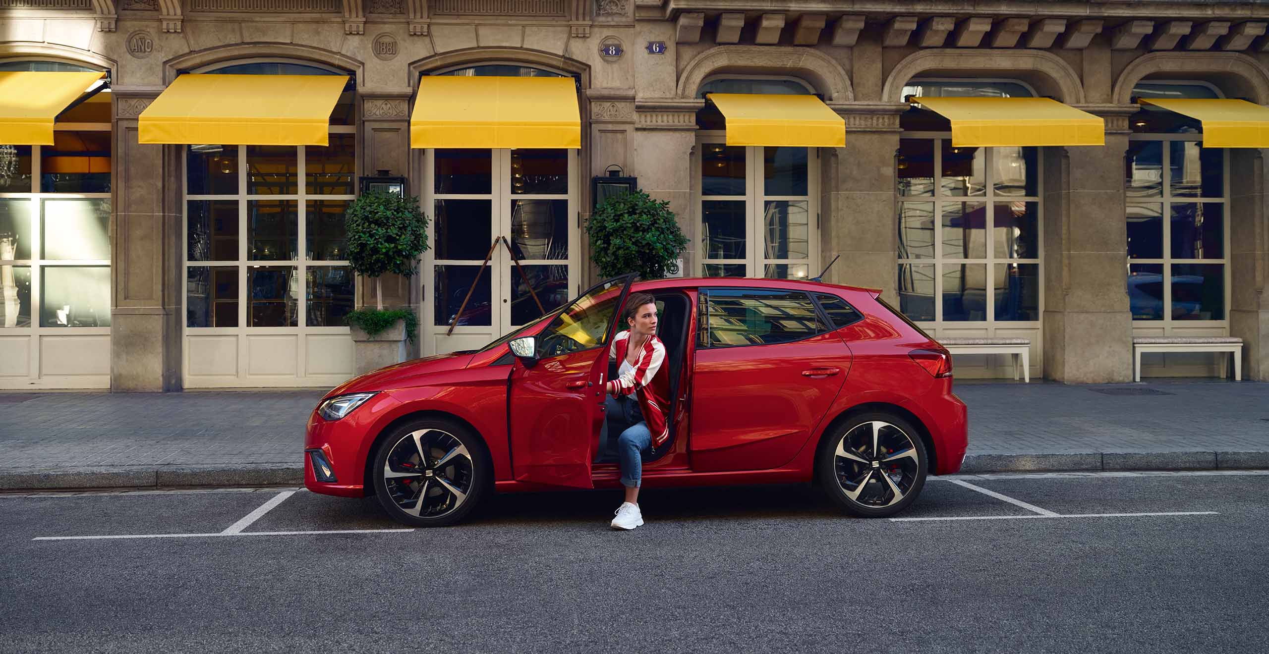 Vänner med SEAT Ibiza PA Red Desire colour