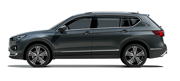 Sidovy av 7-sitsiga SEAT Tarraco SUV Xcellence  mot vit bakgrund